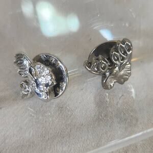 Pair of VTG Moose Shaped Pin, Silver Tone Lapel Pin